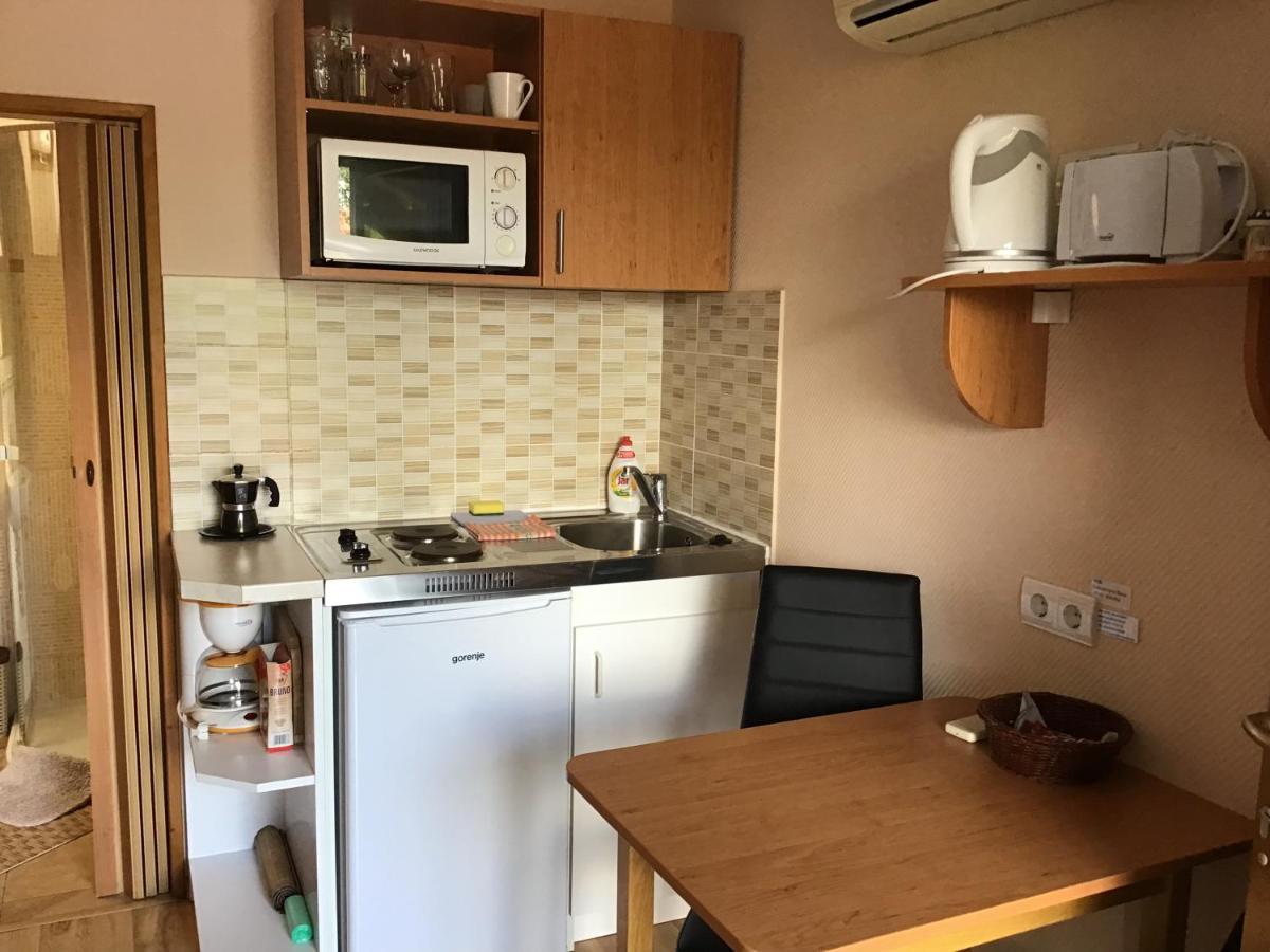 Dravecz Apartman バラトンレッレ エクステリア 写真