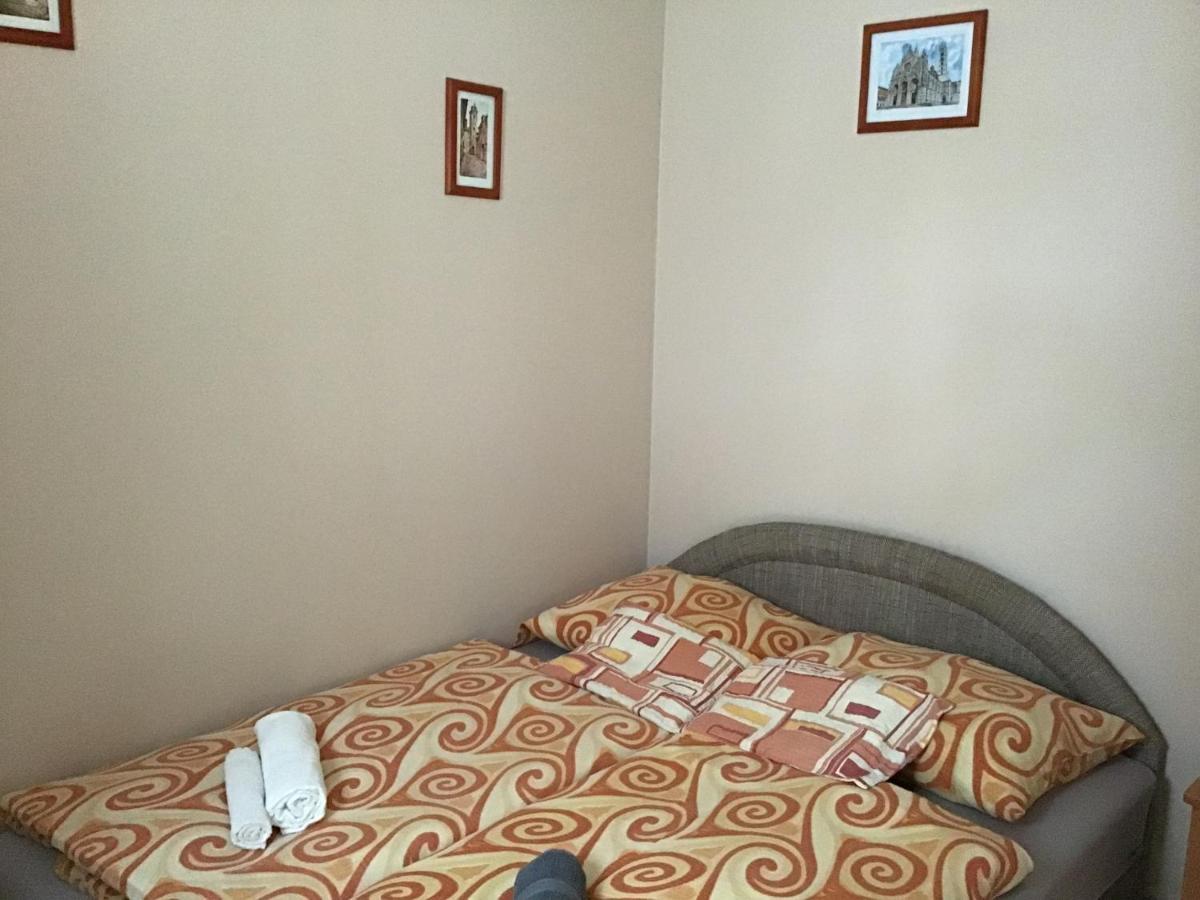 Dravecz Apartman バラトンレッレ エクステリア 写真